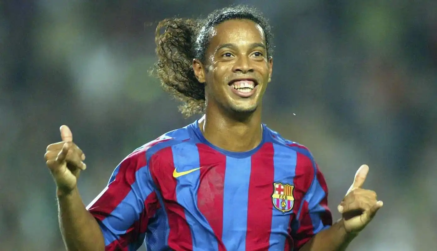 的中场核心 的中场核心